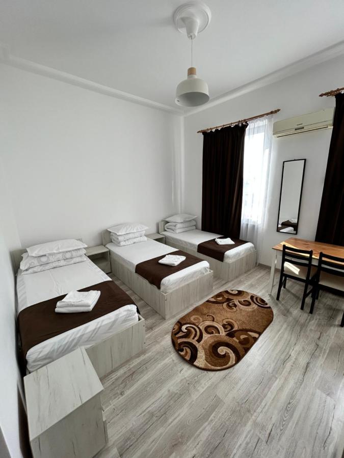 Hotel Continental City Center ياش المظهر الخارجي الصورة
