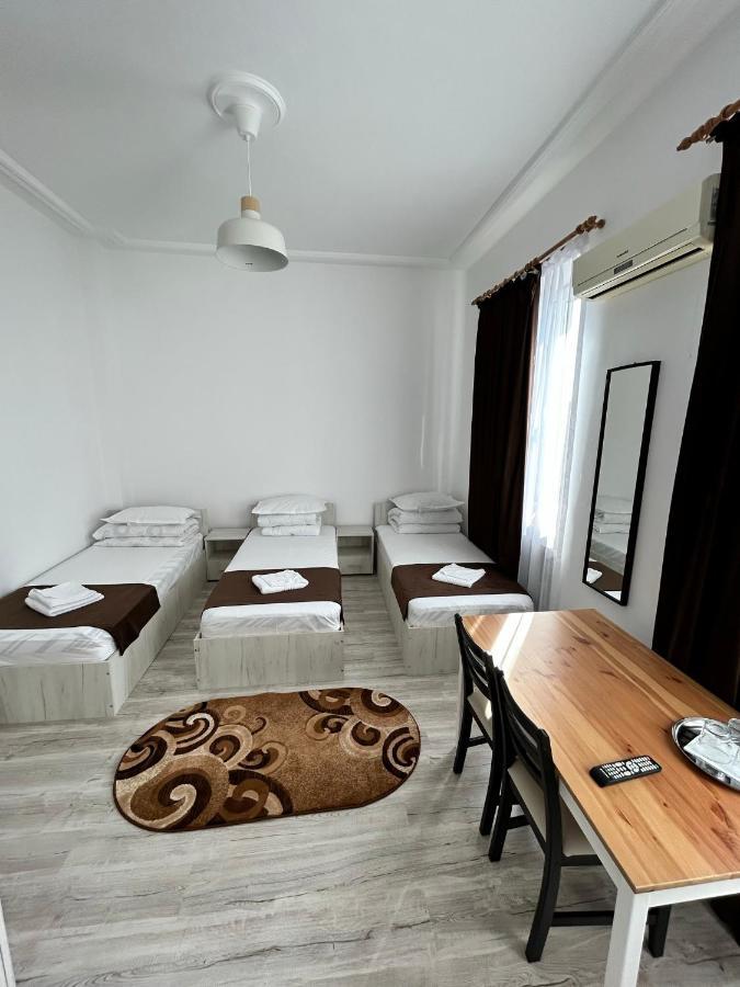Hotel Continental City Center ياش المظهر الخارجي الصورة