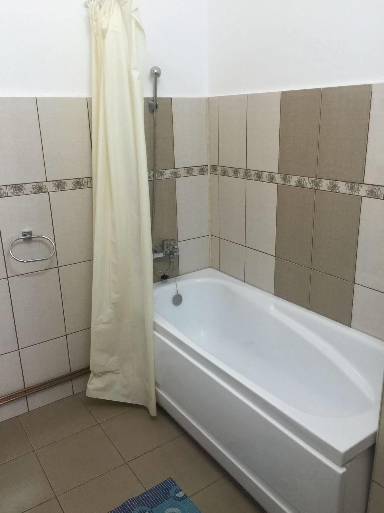 Hotel Continental City Center ياش المظهر الخارجي الصورة