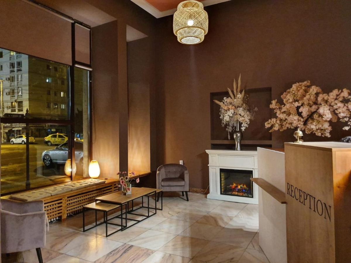 Hotel Continental City Center ياش المظهر الخارجي الصورة
